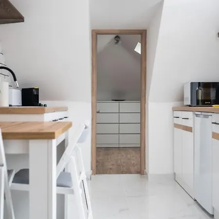 Irisz Балатонмариафюрдё