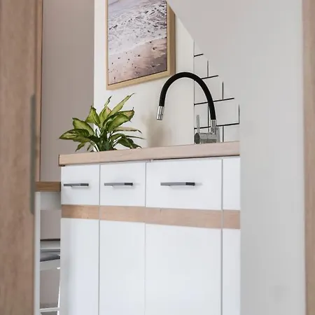 Irisz Апартаменты Балатонмариафюрдё