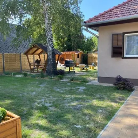 Апартаменты Irisz