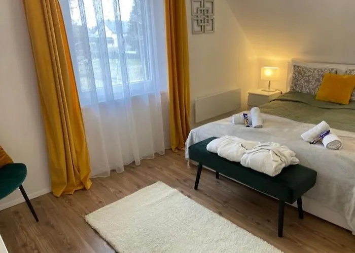 Irisz Apartament *